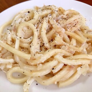 ツナクリームソースで焼きうどん